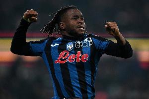 米体：结束夏窗罢训风波，卢克曼即将回归亚特兰大重新为球队出战