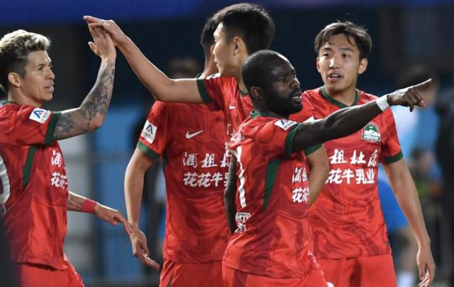 开云体育官网-【中超】钟义浩阿奇姆彭破门 河南3比1逆转海牛